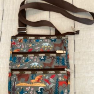 LeSportsSac Crossbody